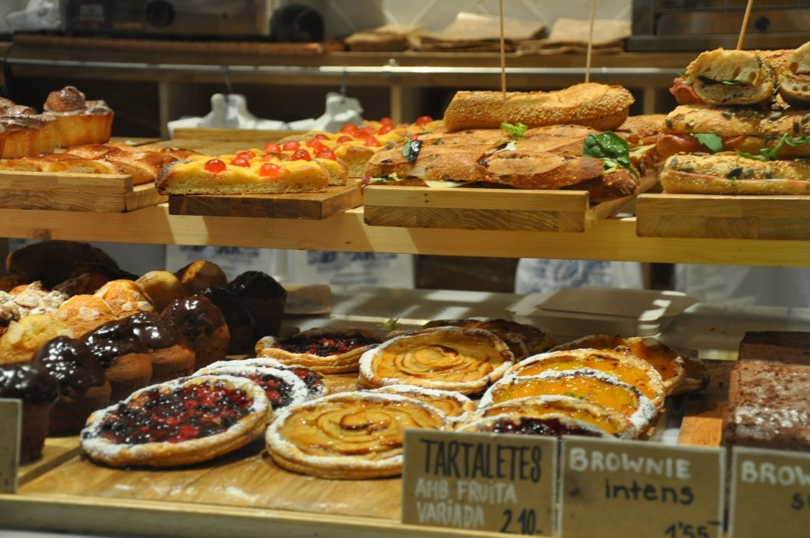 Barcelona Bakery - Tarts and Muffins